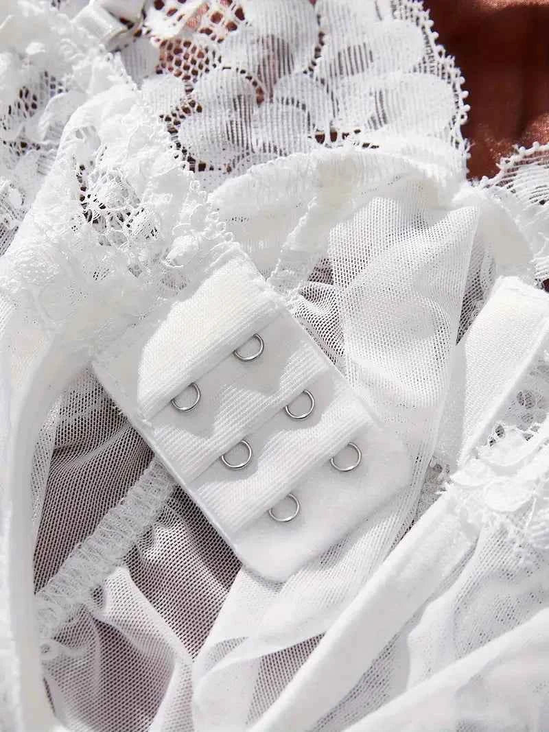 A Set Of Tulle Ultra Sexy Nightgown V-neck Bra Open Sleep Skirt Night Erotic Dress Woman Sheer Pajamas Lingerie Pants Luxury kit