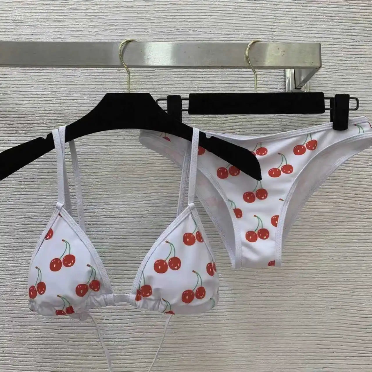 2025 New Bikini Split Swimsuit Fashion Suspender Bra Underwear + Briefs Beach Style Slim Fashion Resort Style Women Swimsuit - The Genie Store